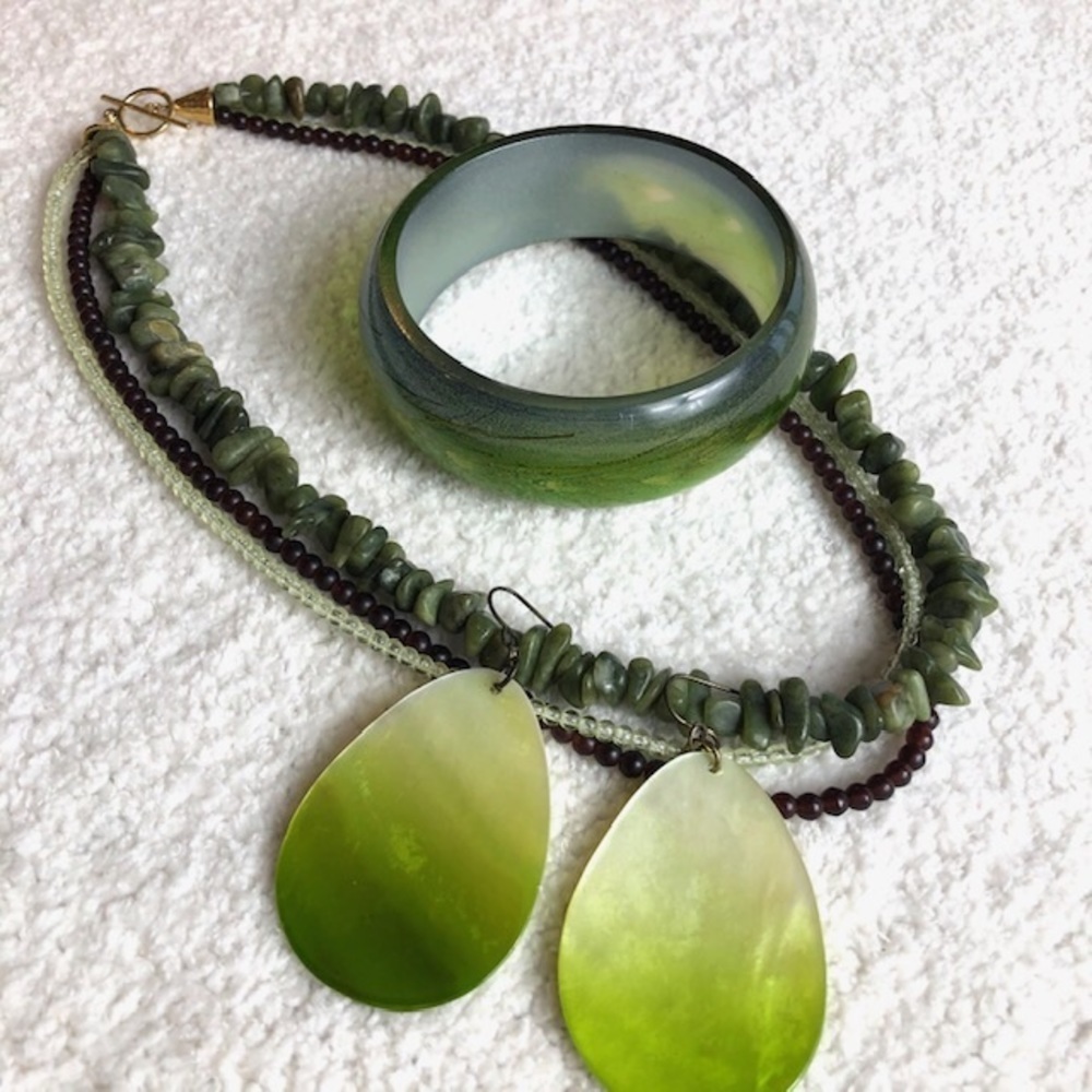 Necklace set - Picture 1 of 5